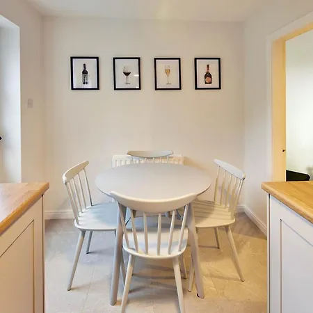 Host & Stay - Richemont Cottage Whitby Exterior photo